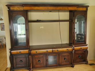 Wall Entertainment Cabinet