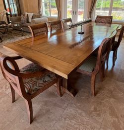 ✨ Beautiful Solid Wood Dining Table + 8 Chairs ✨