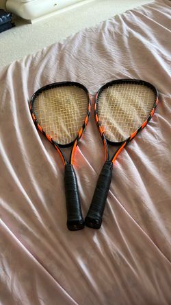Badminton set