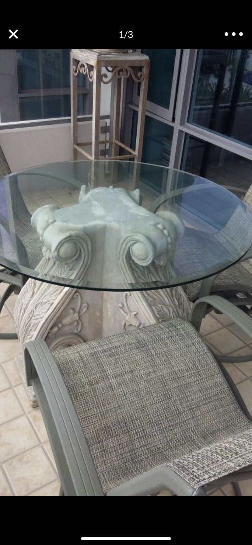 Patio furniture 4 chairs can be rocked