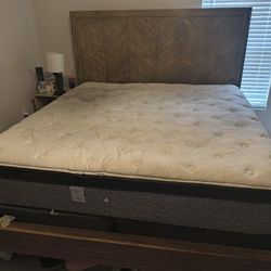 California King W Or W/Out Mattress
