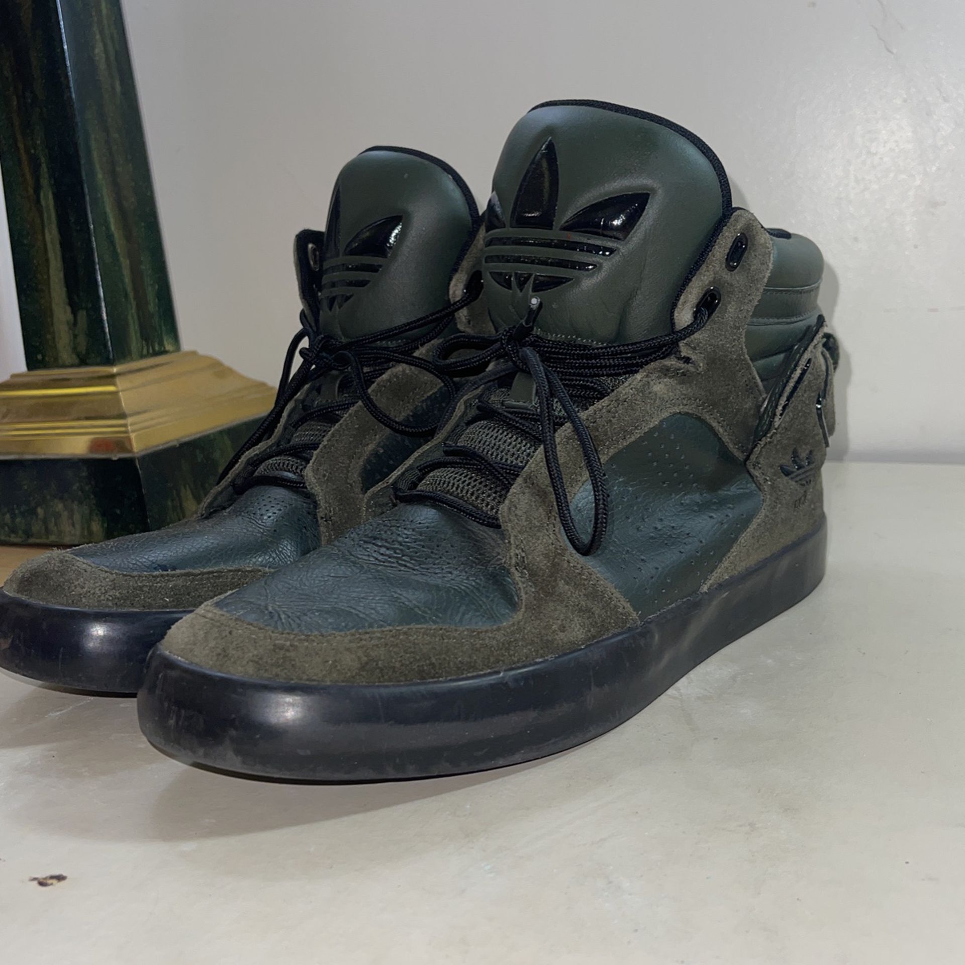 ADIDAS adi-Rise Mid Shoe Green Mens Size 10.5 EW791002