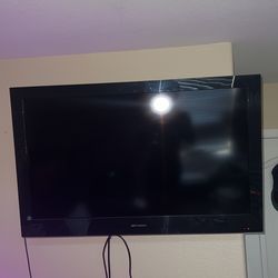 45 inch Emerson TV with wall mount