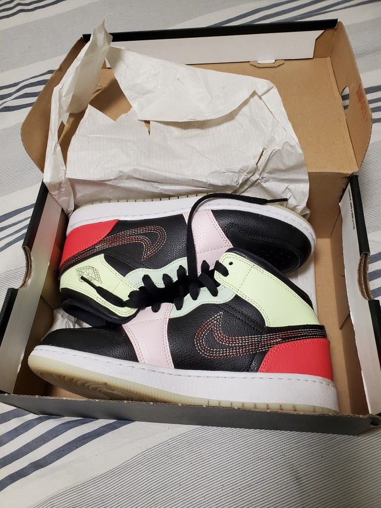 Jordan 1 Mid Glow In The Dark Bottoms