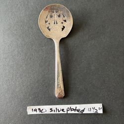 1930 silverplated decorative Spoon
