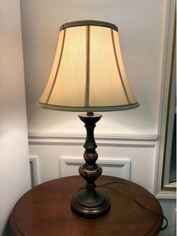 Traditional Table Lamp w/ Shade, Great Condition | Pickup Today