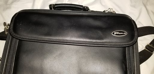 Targus leather messenger bag