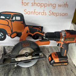 B & D Drill & 5 1/2 in Circular Saw 20V Lith Drill BDCDHP220 Saw BDCCS20 1 Batry