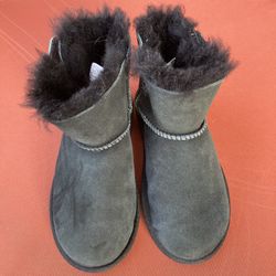 New Girls Black Boots Size 13 