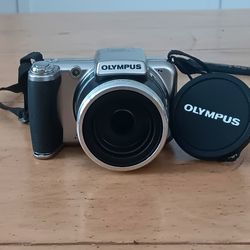 Olympus Compact Ultra Zoom Digital Camera