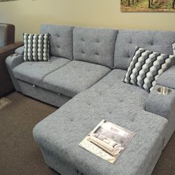 SECTIONAL SLEEPER W/STORAGE 