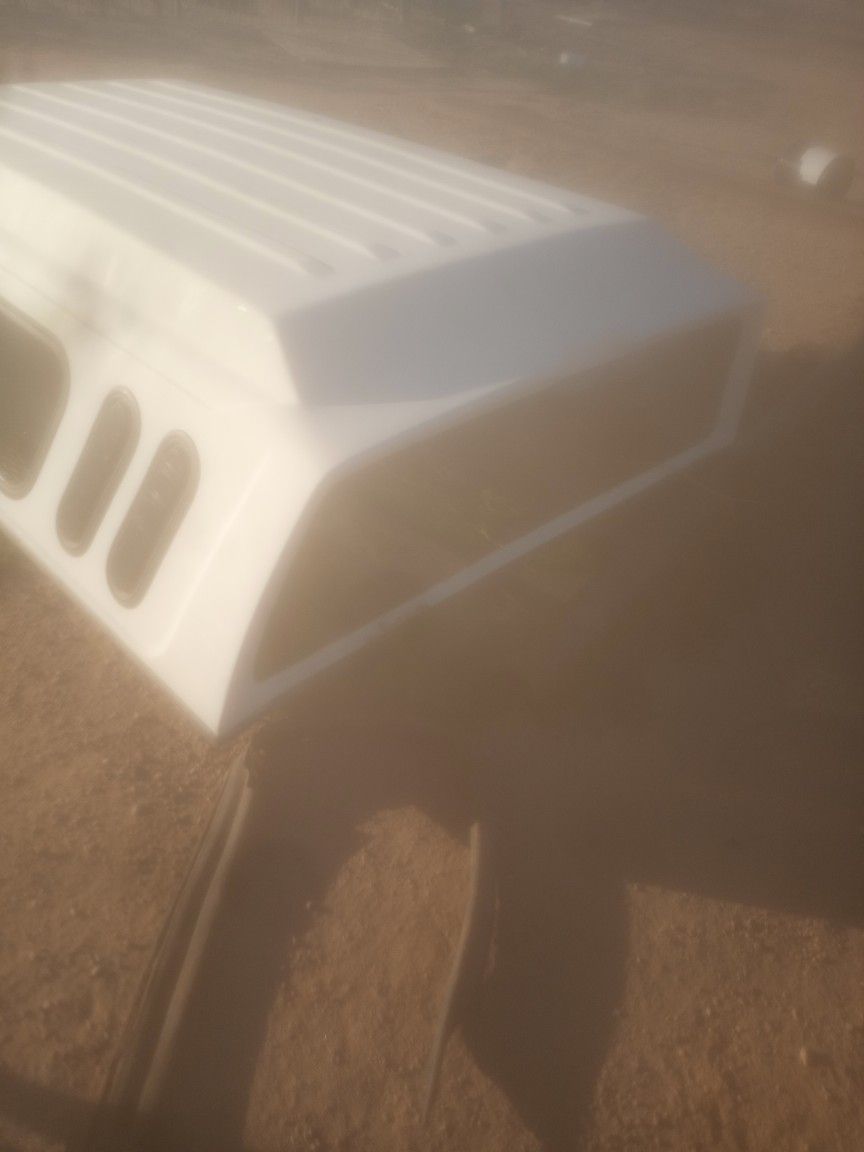 Long Bed Camper Shell White Must Go Asap