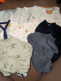 Bundle of baby clothes size 3 months