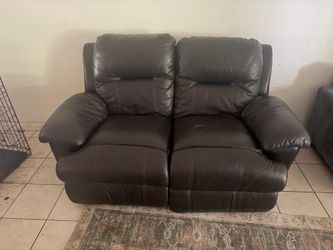 Electric love seat