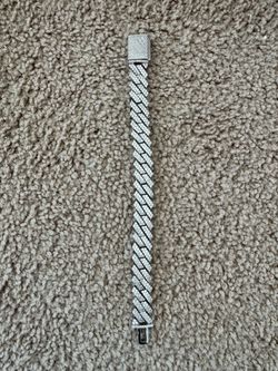 $500 VVS Moissanite Cuban link bracelet