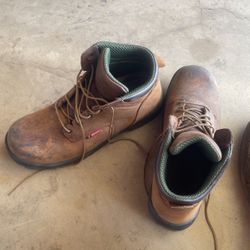 Red wing Non Static Boots 