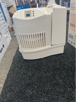 CONSOLE 2.5-Gal. Cool Mist Evaporative Whole House Humidifier for 2,600 sq. ft., White