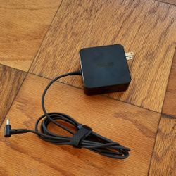 ASUS AC POWER ADAPTER For Laptop 