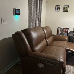 Trasimeno Dual Power Leather Sofa