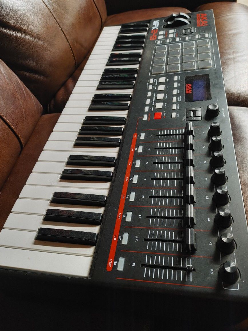 Mpc MPK 249