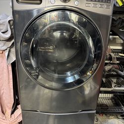 LG dryer with stackable drawer