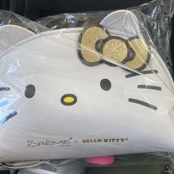 Good Size Makeup Hello Kitty Bag