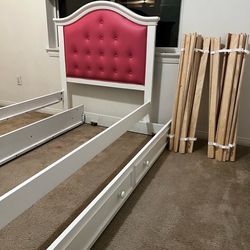 Twin bed frame w/trundle