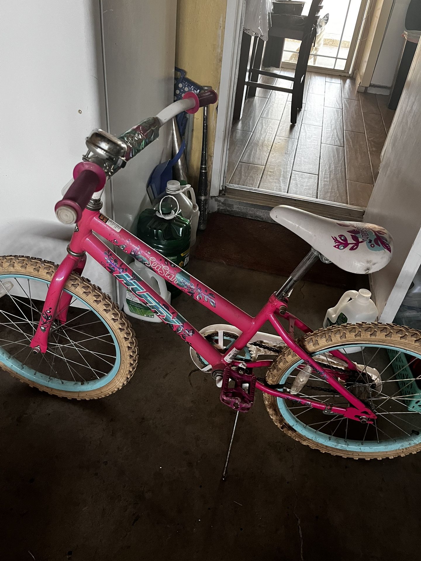 Kids bike