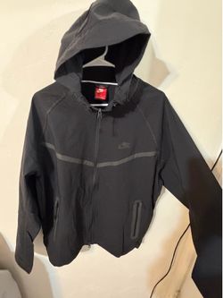 Nike Men’s Woven Jacket