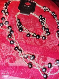 Black Pearl Necklace, Bracelet And Earrings Set