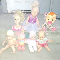 7 Dolls