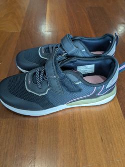 Sneakers, size 2