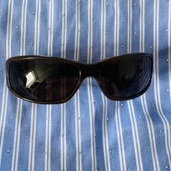 Guess men’s Sunglasses brown