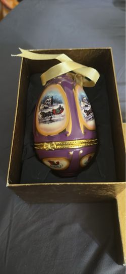 Purple sleigh ornament