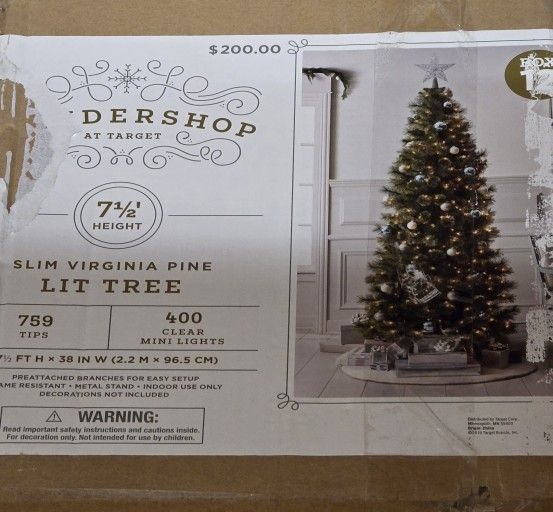 Virginia Pine Lit Christmas Tree