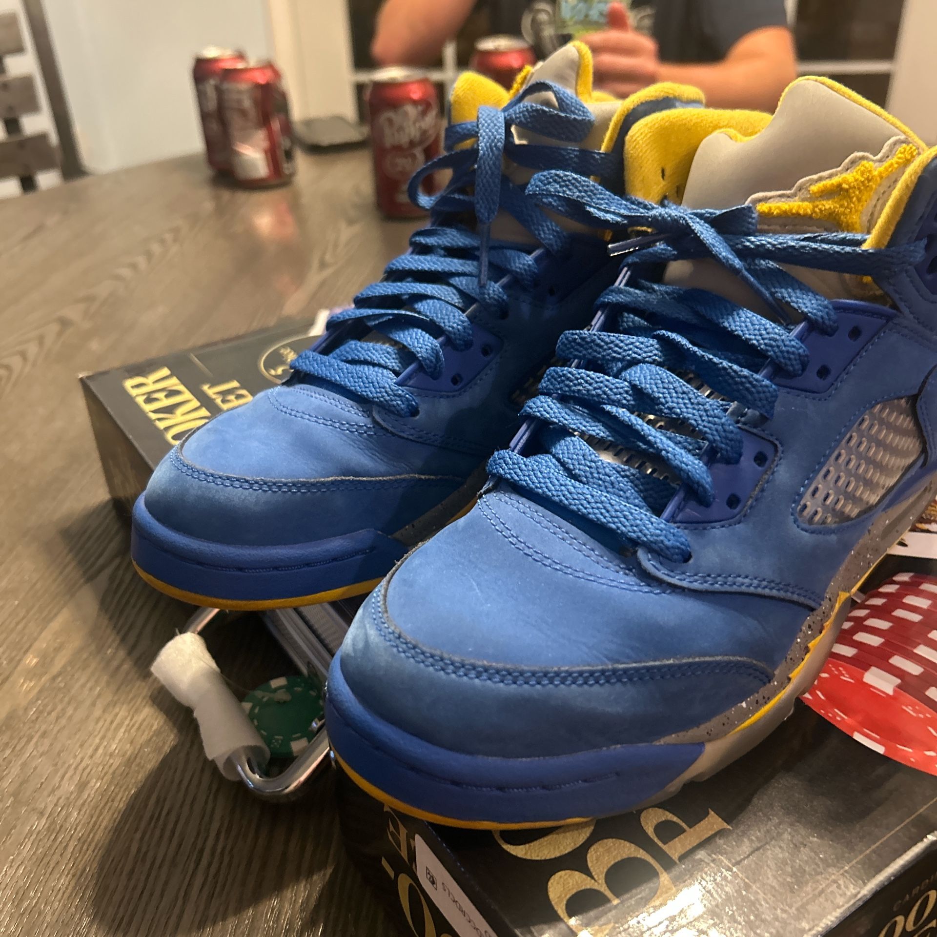 Jordan 5 Laney 