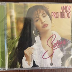 Amor Prohibido By Selena