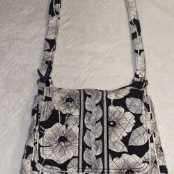 Vera Bradley Hipster Camelia Crossbody Quilted Floral Handbag Purse Bag