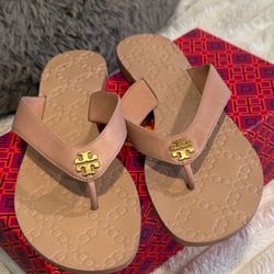 Tory Burch Monroe Thong Size 9