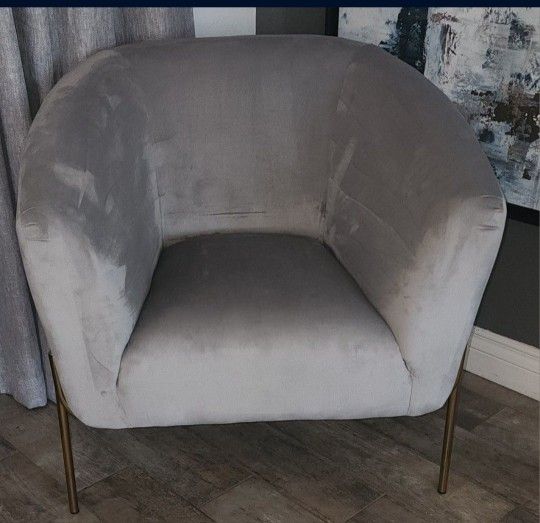Accent Chair- Soft Velvet Gray