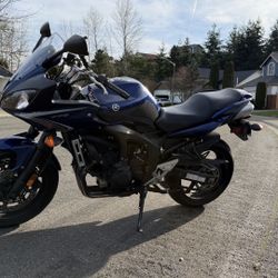 2009 Yamaha FZ6