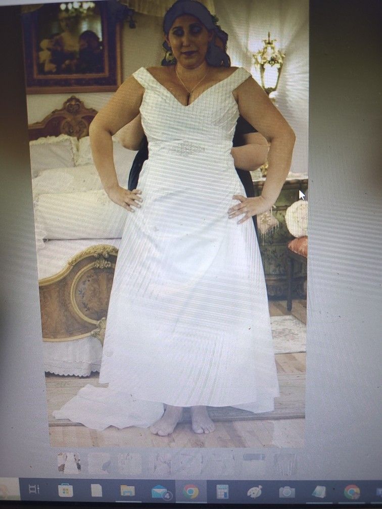 Wedding Dress (Off The Shoulder, Corset Back, Flexible Size) 