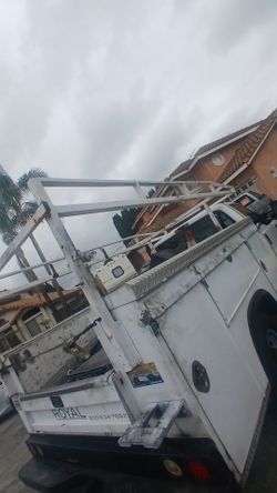 Royal roof rack Railing