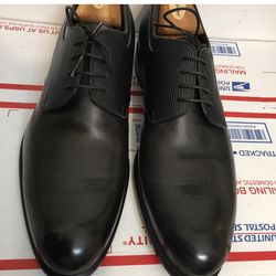 Louis Vuitton Kensington Derby Men's Dress Shoes. Size 9. Made in Italy.