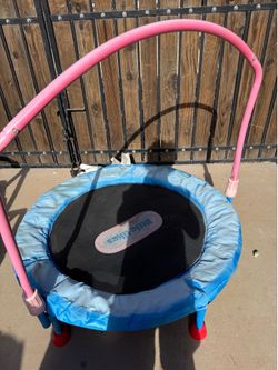 kids small trampoline
