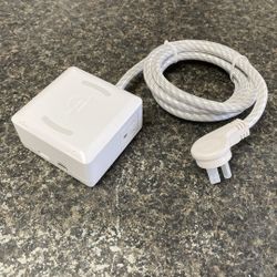 CyberPower P205UCDQ 5 foot 2 Outlet Surge Protector with Qi Charger TPW006146