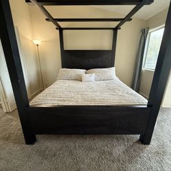 Mahogany And Bamboo Canopy Bed - California King 