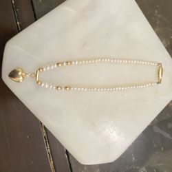 14 K Gold Bracelet 7”