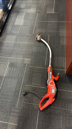 Black & Decker Electric String Trimmer