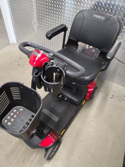 GOGO  Scooter